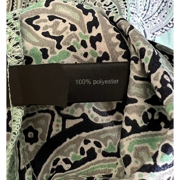 The Limited Paisley Tunic Top Womens Size Small Roll Tab Sleeves Pullover Hi Low - Picture 4 of 14